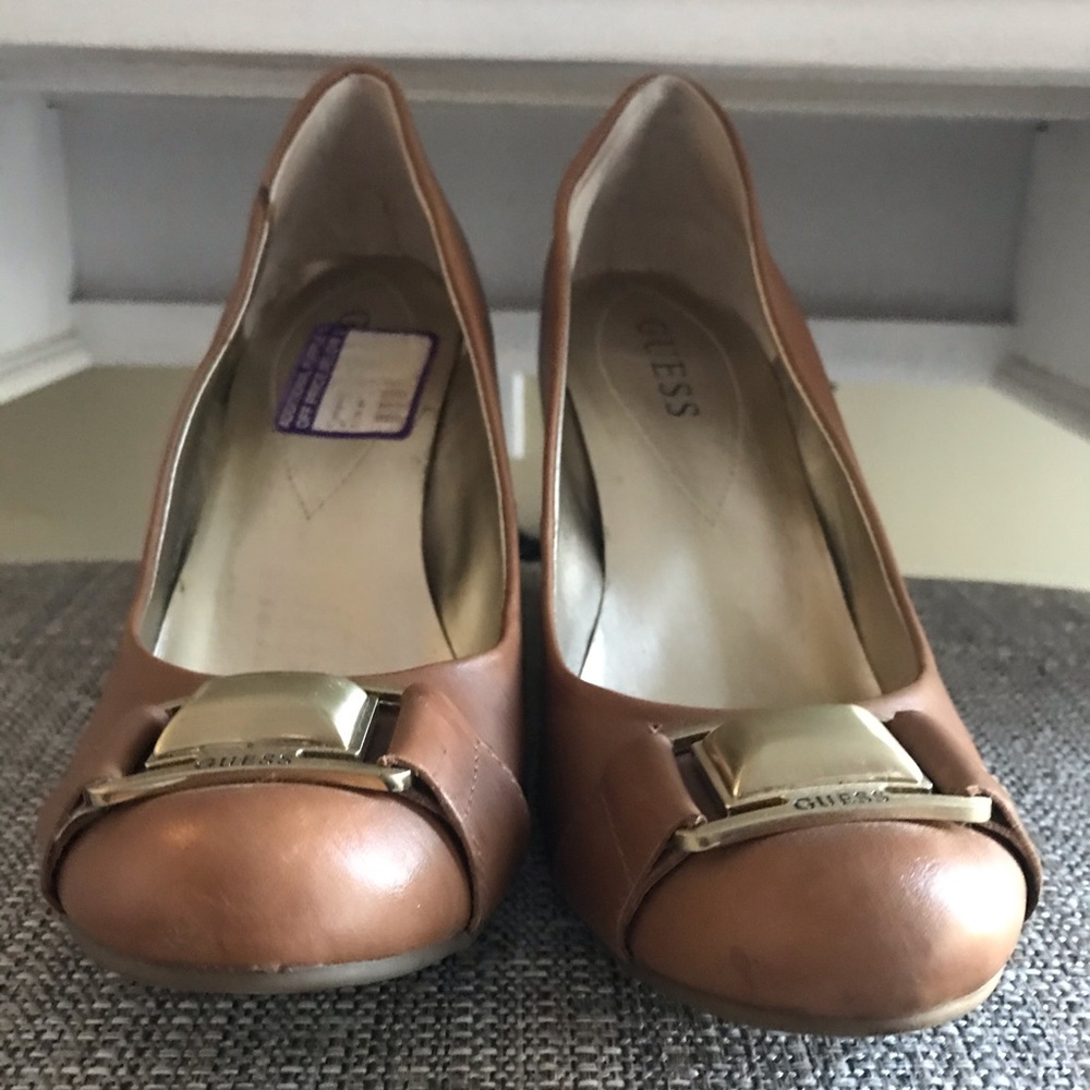 Guess Wedges in Tan size 8 in EUC